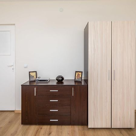 Apartments Ivadoni เวลินกราด ภายนอก รูปภาพ